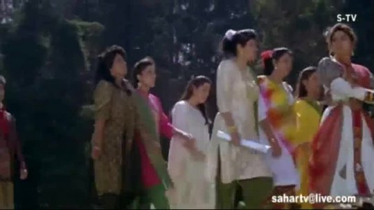 Aaya Hoon Badi Door Se  Juhi Chawla  Vivek Mushran  Bewafa Se Wafa  Bollywood Songs