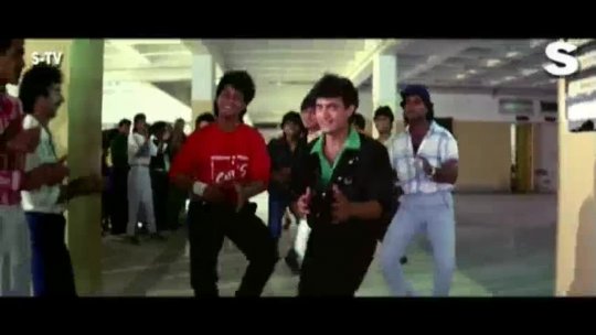 Khambe Jaisi Khadi Hai Full (HD) Video Song Dil Aamir Khan, Madhuri Dixit