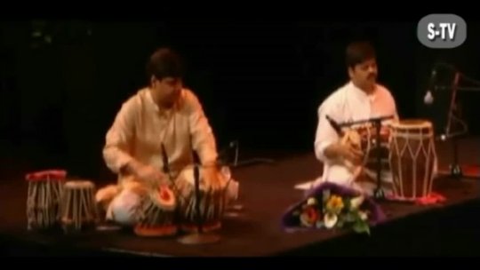 Ghazal Ik Shikra Yaar and Chithi na koi Sandes live By Jagjit Singh