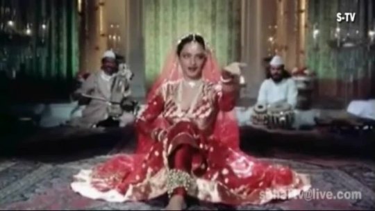 Umrao Jaan (1981)  Dil Cheez Kya Hai  Asha Bhosle [English Subtitles