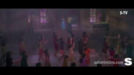 Koi Ladki Hai  Full Song Dil To Pagal Hai Shah Rukh Khan Madhuri Lata Udit Kids Song