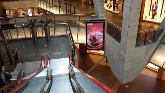 ID  Mall Ad High Resolution 2020 Esculator