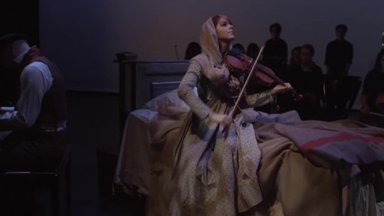 video   LES MISRABLES MEDLEY LINDSEY STIRLING   HD 720p